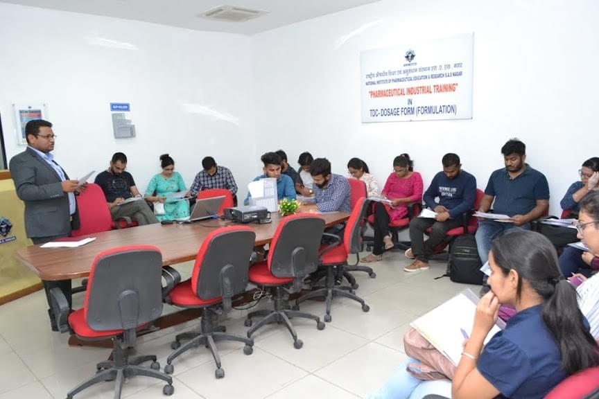 NIPER Mohali Special classes and guest lectures photo 18